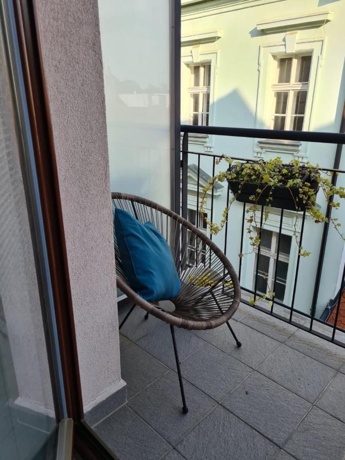 ברטיסלאבה Apartments Bastova, Stela & Mia Apartments מראה חיצוני תמונה