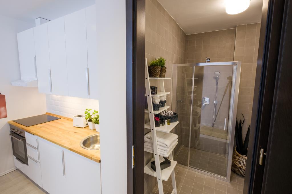 ברטיסלאבה Apartments Bastova, Stela & Mia Apartments מראה חיצוני תמונה